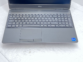 Лаптоп Dell Precision 7560 15.6" i7-11850H 32GB 1020GB клас А