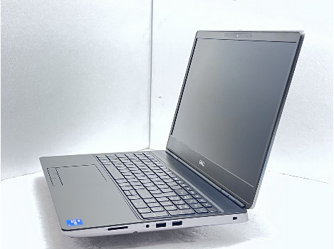 Dell Precision 7560 15.6" i7-11850H 32GB 1020GB клас А