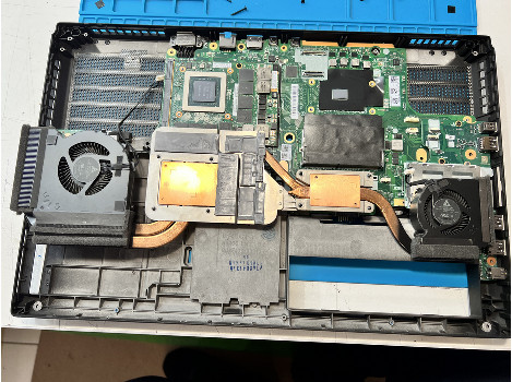 Lenovo ThinkPad P70 17.3" i7-6820HQ 16GB 510GB клас А