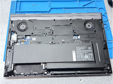 HP ZBook Fury 17 G8 17.3" i7-11850H 32GB 510GB клас А