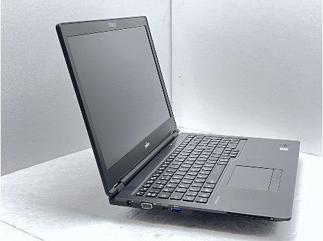 Fujitsu LIFEBOOK U758 15.6" i5-8250U 16GB 260GB клас А