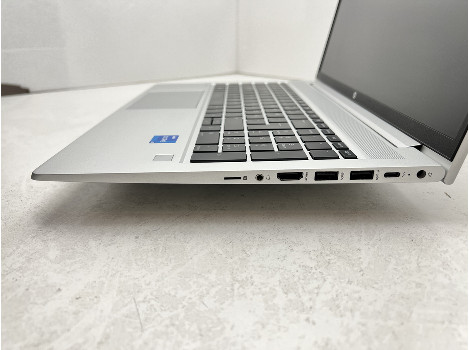 HP ProBook 650 G8 15.6" i5-1135G7 16GB 260GB клас Като Нов