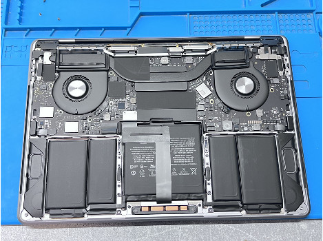 Apple MacBookPro16-2 13.3" i7-1068NG7 32GB 500GB клас А