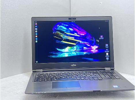 Fujitsu LIFEBOOK U758 15.6" i5-8250U 16GB 260GB клас А