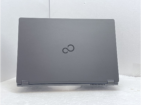 Fujitsu LIFEBOOK U758 15.6" i5-8250U 16GB 260GB клас А