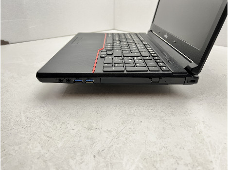 Fujitsu LIFEBOOK E556 15.6" i3-6100U 8GB 130GB клас А