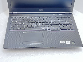Лаптоп Fujitsu LIFEBOOK E5510 15.6" i3-10110U 8GB 260GB клас А