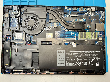 Dell Latitude 5580 15.6" i7-7820HQ 16GB 510GB клас А