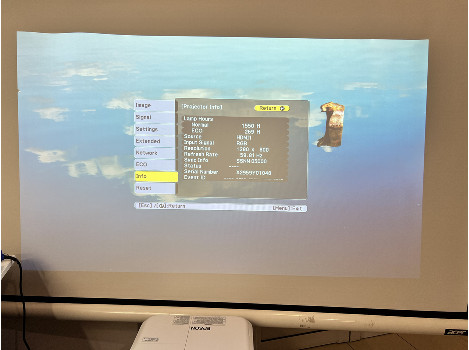 Epson EB-685Wi 1550часа клас А