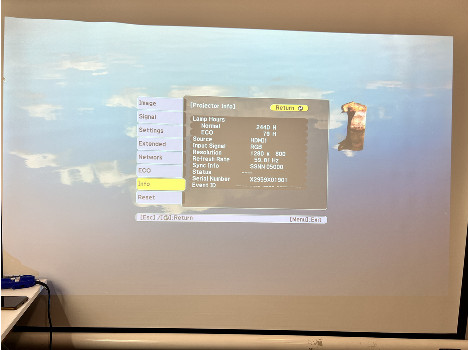 Epson EB-685Wi 2440часа клас А