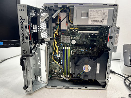 Компютър Lenovo ThinkCentre M75s-1 Ryzen 5 PRO 2400G 8GB 260GB Radeon Vega