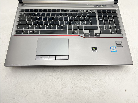 Fujitsu CELSIUS H770 15.6" i7-7820HQ 16GB 510GB клас А