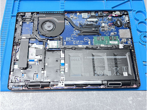 Dell Latitude 5490 14" i3-8130U 8GB 260GB клас А