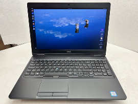 Лаптоп Dell Latitude 5580 15.6" i7-7820HQ 16GB 510GB клас А