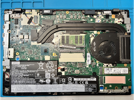 Lenovo ThinkPad T15p 15.6" i7-10850H 16GB 1020GB клас А