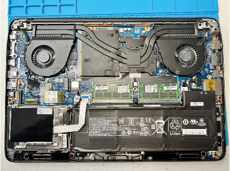 HP ZBook 15 G4 15.6" i7-7820HQ 32GB 260GB клас А