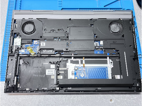 HP ZBook Fury 17 G8 17.3" i7-11850H 32GB 510GB клас А