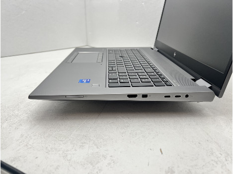 HP ZBook Fury 17 G8 17.3" i7-11850H 32GB 510GB клас А