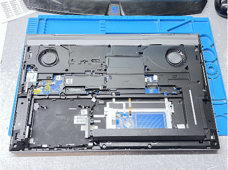 HP ZBook Fury 17 G8 17.3" i7-11850H 32GB 510GB клас А