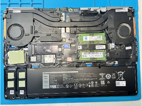 Dell Precision 7560 15.6" i7-11850H 32GB 510GB клас Като Нов