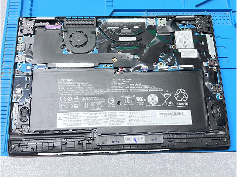 Lenovo ThinkPad X1 Yoga Gen 2 14" touch i7-7600U 16GB 510GB клас А