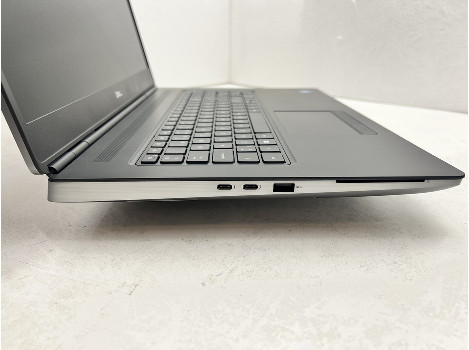 Dell Precision 7760 17.3" i7-11850H 32GB 1020GB клас А