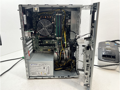 Lenovo ThinkStation P330 G2 i7-9700K 16GB 510GB UHD 630