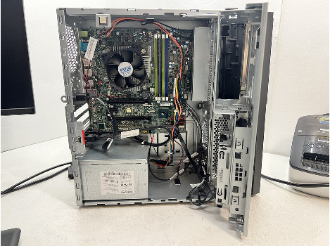 Lenovo ThinkCentre M920t i5-9500 16GB 260GB UHD 630