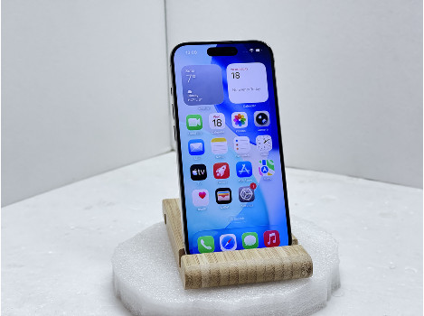 Apple iPhone 15 Pro A3102 2023 128GB - клас Като Нов