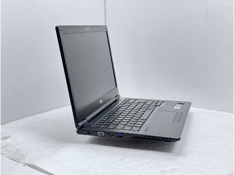 Fujitsu LIFEBOOK E549 14" i3-8145U 8GB 260GB клас А