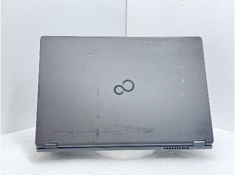 Fujitsu LIFEBOOK U757 15.6" i5-7200U 8GB 130 клас А