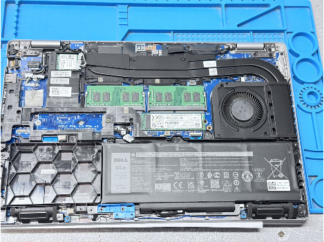 Dell Precision 3561 15.6" i7-11850H 32GB 1020 клас А