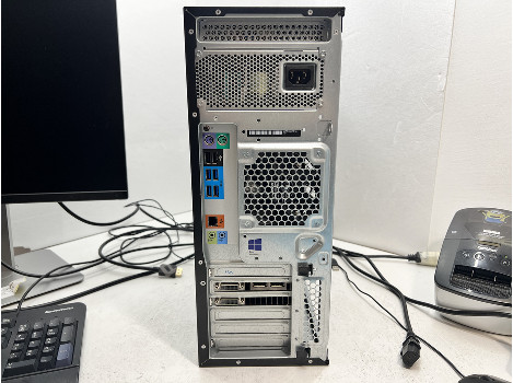 HP Z440 Xeon E5-1650 v4 32GB 260GB Quadro K620