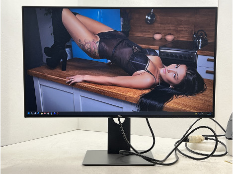 Dell U2719DC 27" (клас А)