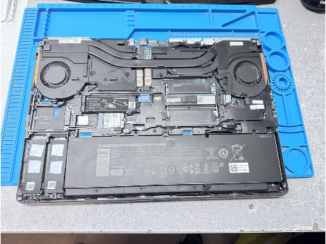 Dell Precision 7550 15.6" i9-10885H 32GB 1020GB клас А