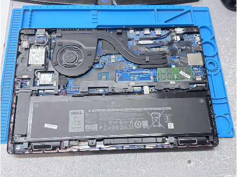 Dell Latitude 5591 15.6" i7-8850H 16GB 510GB клас А