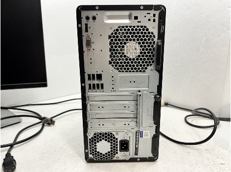 HP ProDesk 400 G5 i3-8100 8GB 250GB UHD 630