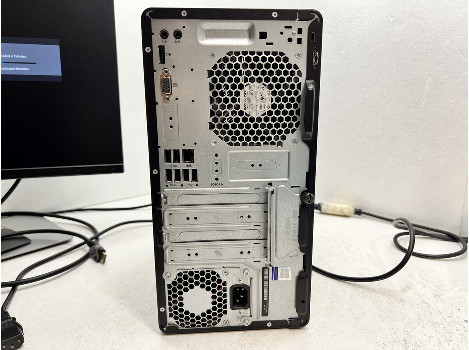 HP ProDesk 400 G5 i3-8100 8GB 250GB UHD 630