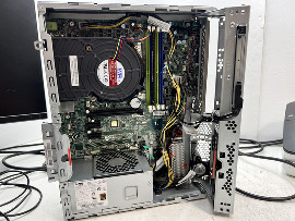 Компютър Lenovo ThinkCentre M720s i5-8500 16GB 510GB UHD 630