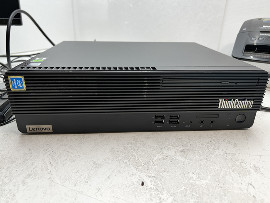 Компютър Lenovo ThinkCentre M70s Pentium G6400 16GB 510GB UHD 610