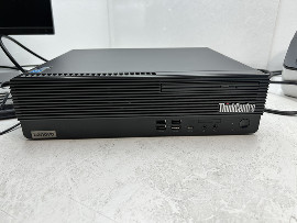 Компютър Lenovo ThinkCentre M70s Pentium G6400 16GB 510GB UHD 610