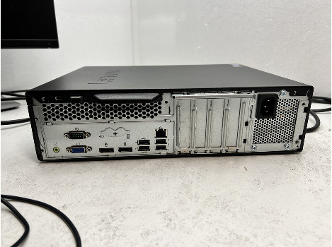 Lenovo ThinkCentre M720s Pentium G5600 8GB 510GB UHD 630