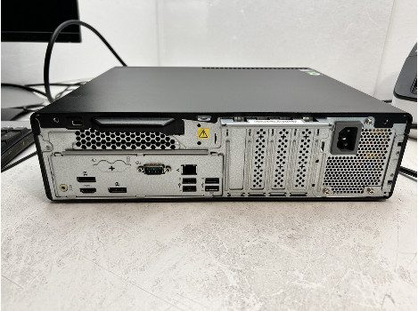 Lenovo ThinkCentre M70s Pentium G6400 16GB 510GB UHD 610