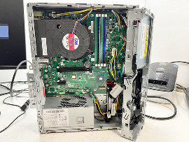 Компютър Lenovo ThinkCentre M70s Pentium G6400 16GB 510GB UHD 610