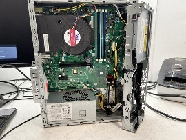 Компютър Lenovo ThinkCentre M70s Pentium G6400 16GB 510GB UHD 610