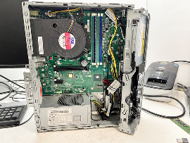 Компютър Lenovo ThinkCentre M70s Pentium G6400 16GB 510GB UHD 610