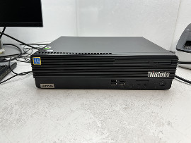 Компютър Lenovo ThinkCentre M70s Pentium G6400 16GB 510GB UHD 610