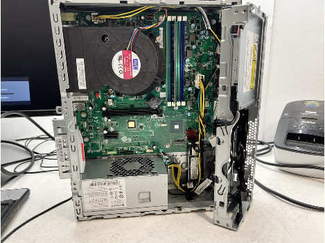 Lenovo ThinkCentre M70s Pentium G6400 16GB 510GB UHD 610