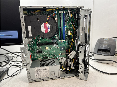 Lenovo ThinkCentre M70s Pentium G6400 16GB 510GB UHD 610