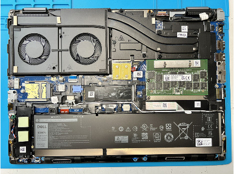 Dell Precision 7670 16" touch i7-12850HX 64GB 1020GB клас А